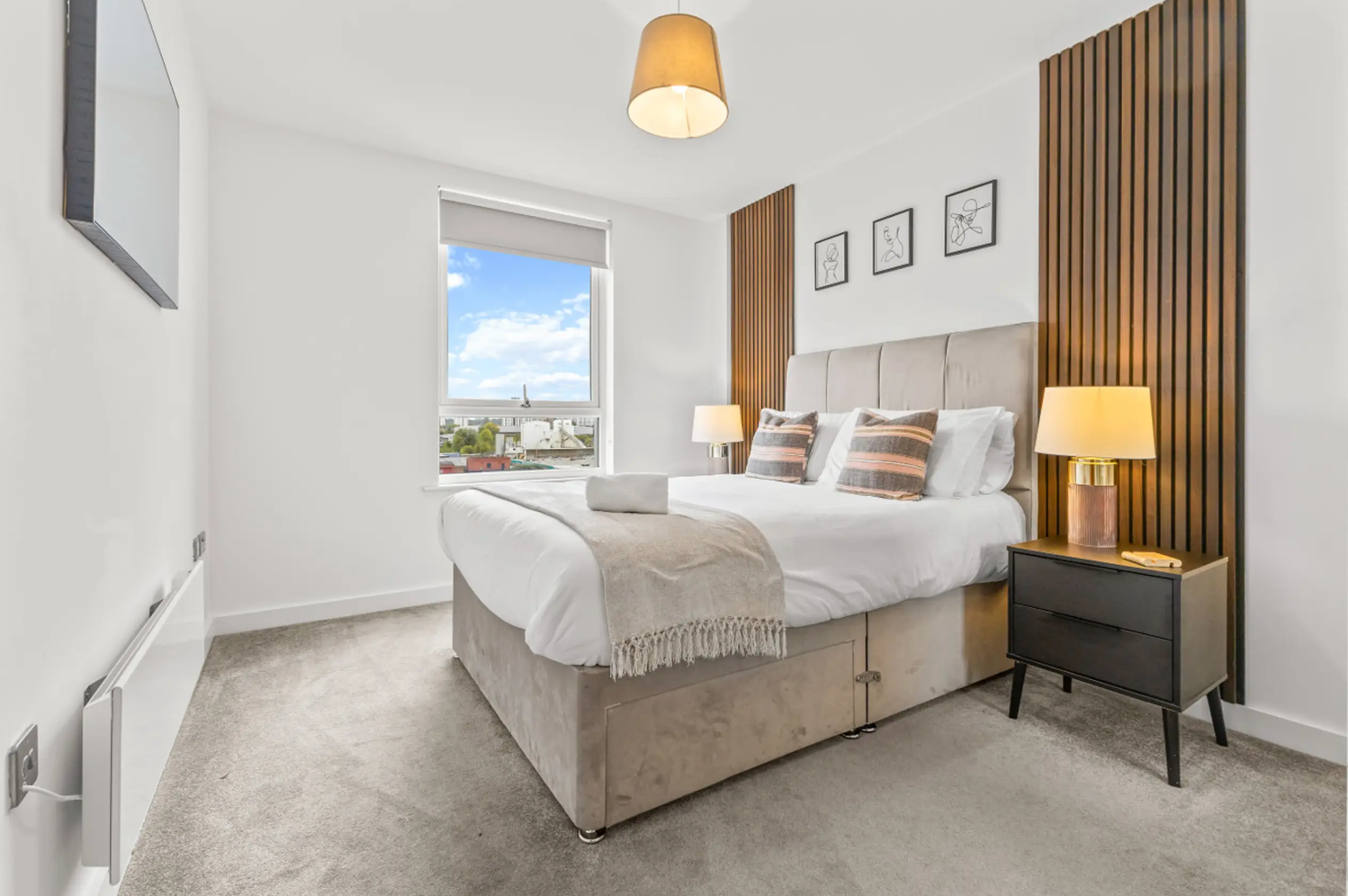 2-bed apartment suited to longer contractor stays in Manchester